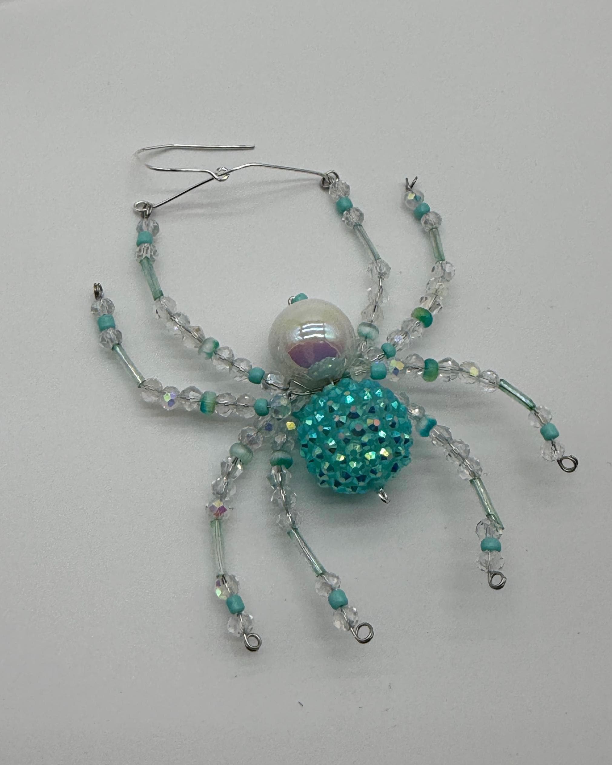 Turquoise Flower Pot Clip Spider Suncatcher